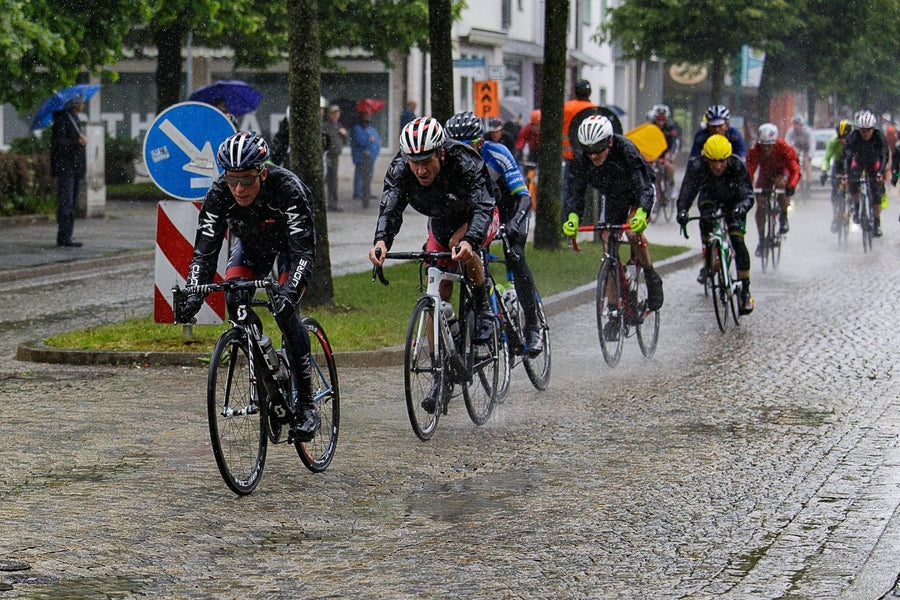 10 Things I Wish I Knew Before I Cycled In The Rain - love-cycling-tech